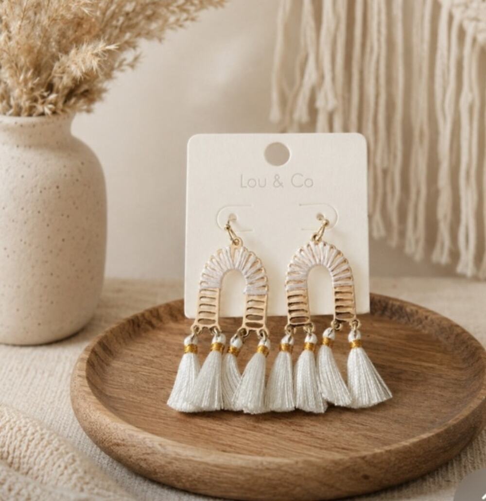 Lou & Co Gold White Horse Shoe Fringe Earrings New